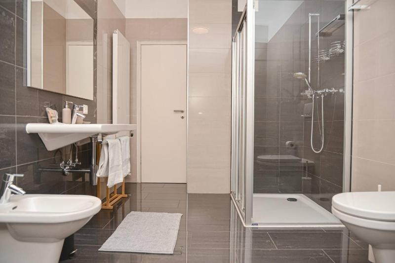 Central Plaza Apartment Br in Lugano - image 24