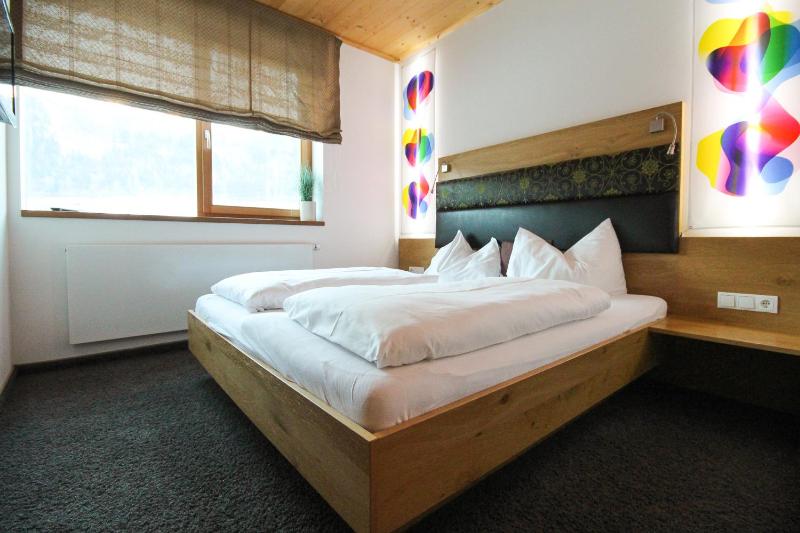Three-Bedroom Apartment - A image 4