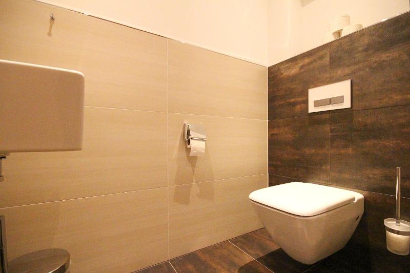 Three-Bedroom Apartment - B image 2