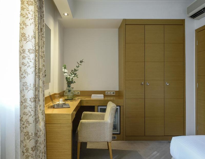 Economy Single Room image 2