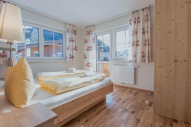 Two-Bedroom Apartment with Balcony image 2