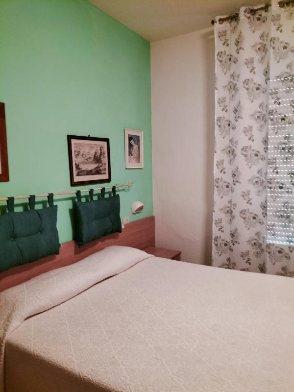 Double Room image 1