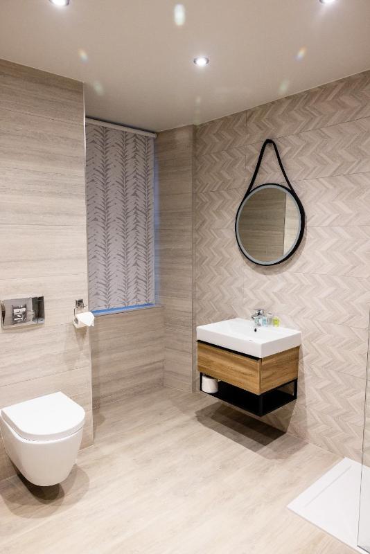 Standard Single Room image 3