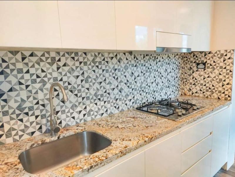 Breeze Apartments - image 4