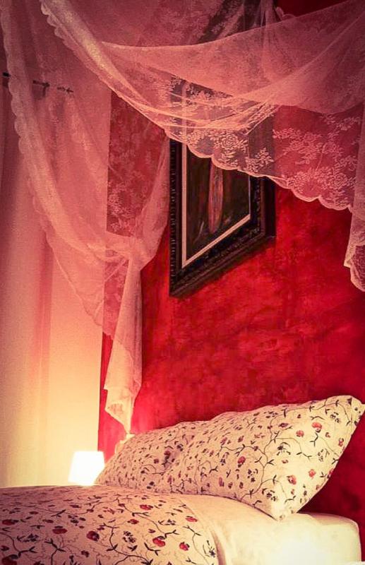 Double or Twin Room with Private Bathroom image 2
