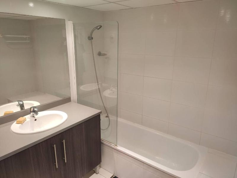 Appartement T2 Climatisé Terrasse de 23m² Piscine Parking à 100m de la Plage Argelès-sur-Mer - FR-1-388-203 - image 3