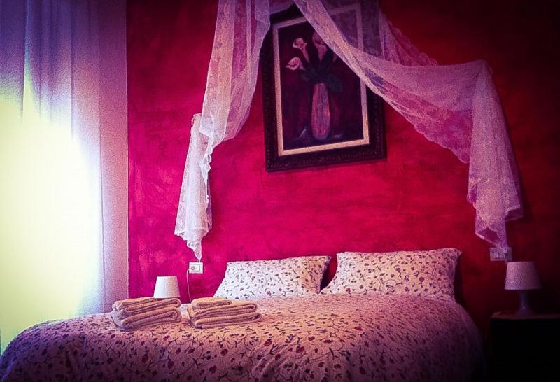 Double or Twin Room with Private Bathroom image 3