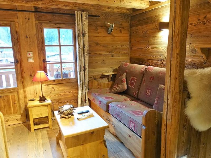 Chalet cosy 3-4 pers, idéalement situé, à 500m des pistes et 100m des commerces - FR-1-342-220 Images