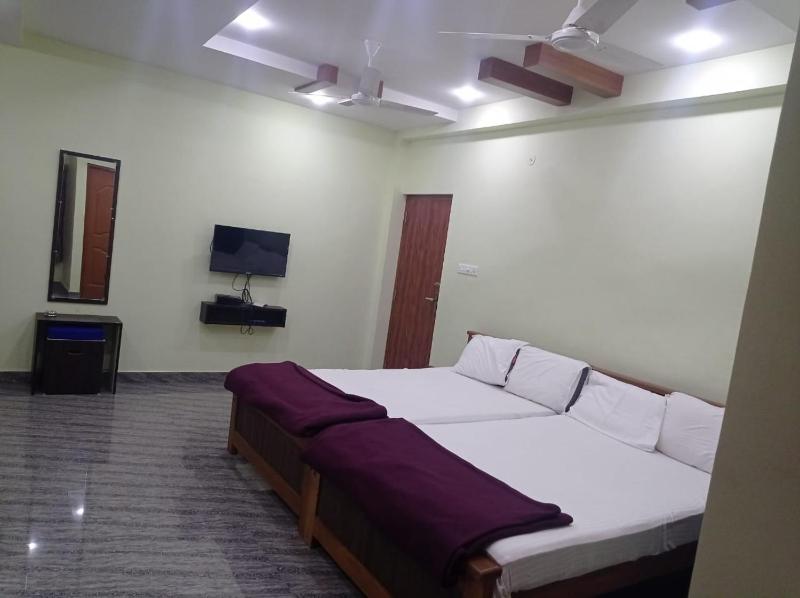 Hotel Sv Inn - image 4