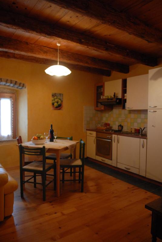 Studio (2 Adults) image 3