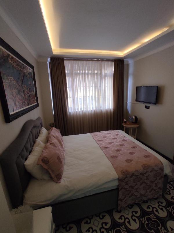 Basilica Guest House - image 12