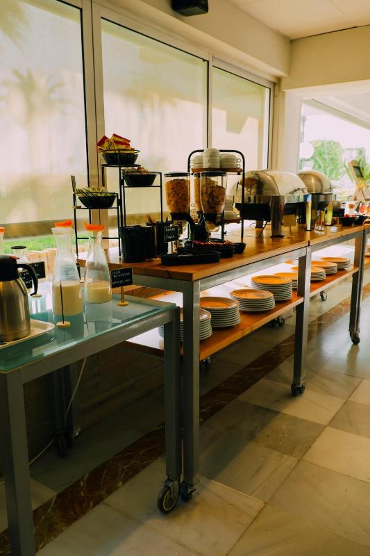 Hotel Subur Maritim - image 29