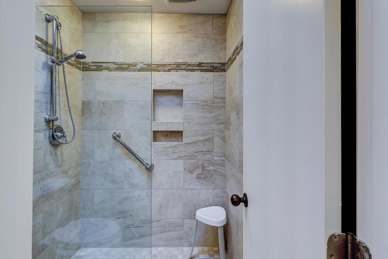 7606 Huntington - image 48