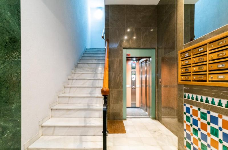 - Apartamento en Gran Vía - QH Reyes Católicos - image 15