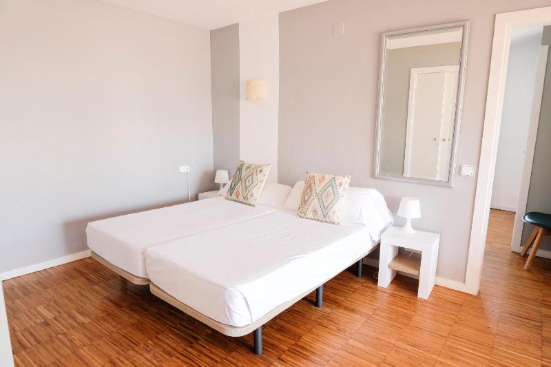 Attic Double or Twin Room image 3