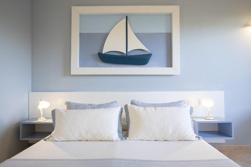 Standard Room image 3