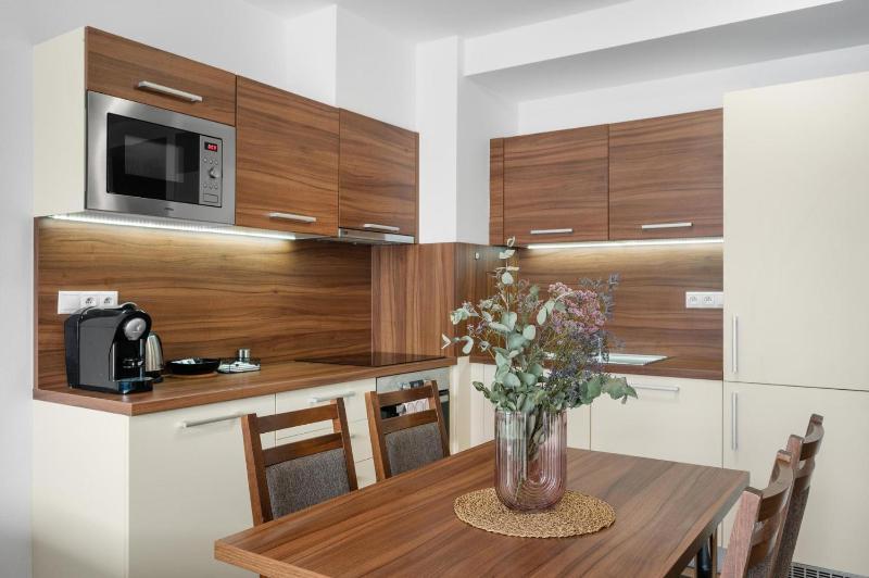 Apartment with Balcony image 4