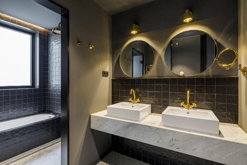 Junior Suite image 2