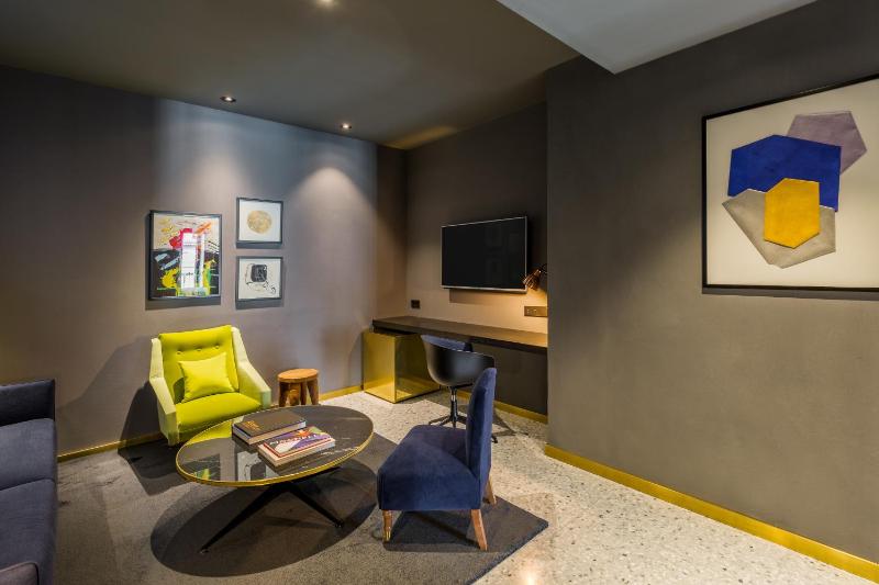 Junior Suite image 3