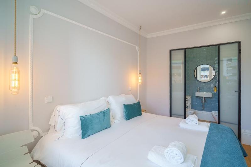 Feel Porto Downtown Apartments & Studios - image 6