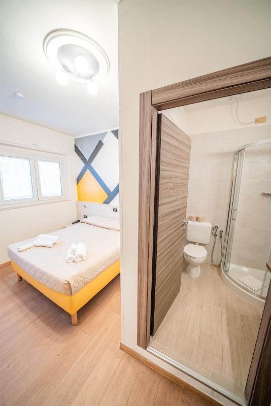 Double Room image 1