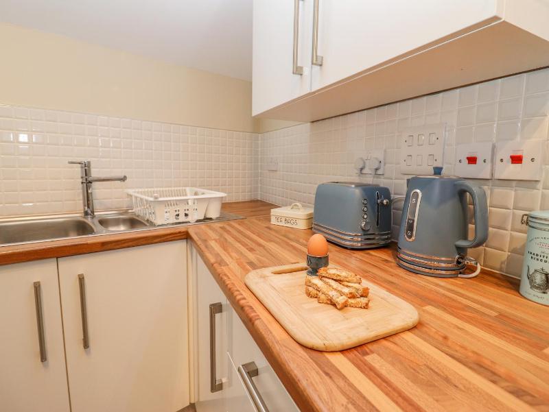 The Coach House - image 22