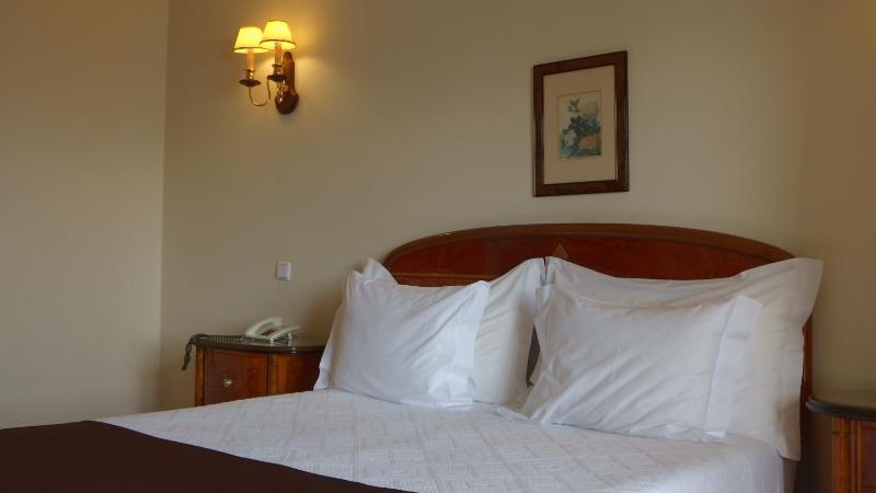 Double or Twin Room with Spa Package image 3