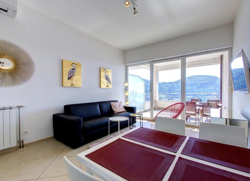 Superior Apartment with Terrace and Sea View image 1