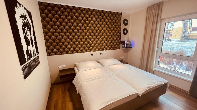 Double or Twin Room image 1