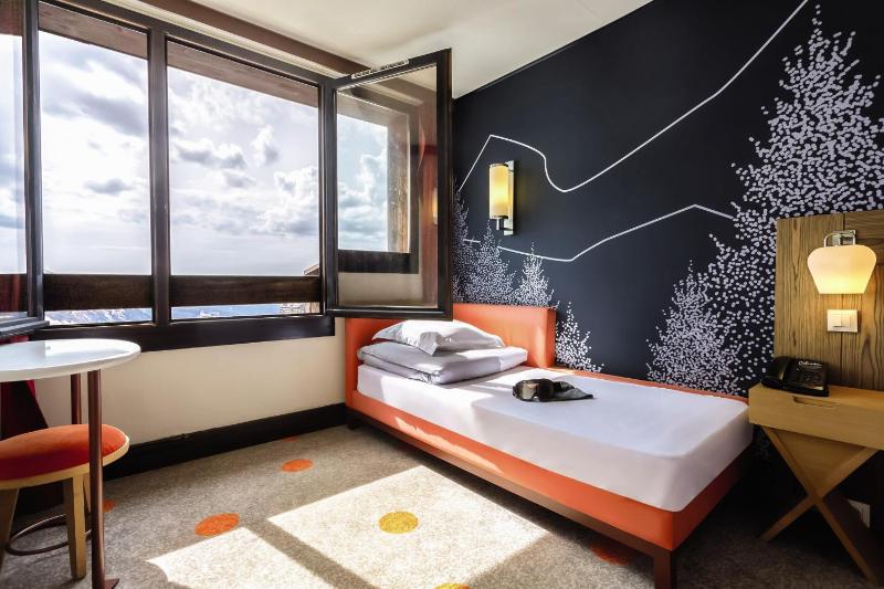 Classic Triple Room image 4