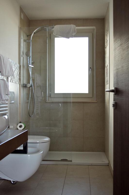 One-Bedroom Apartment (4 Adults) - Annex image 3