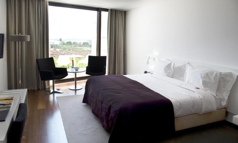 Superior Double or Twin Room image 3