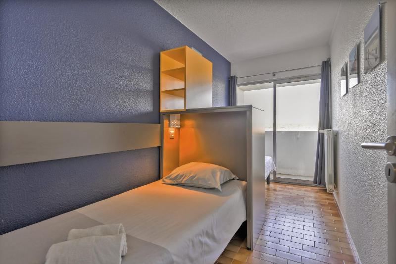 Two-Bedroom Apartment image 4