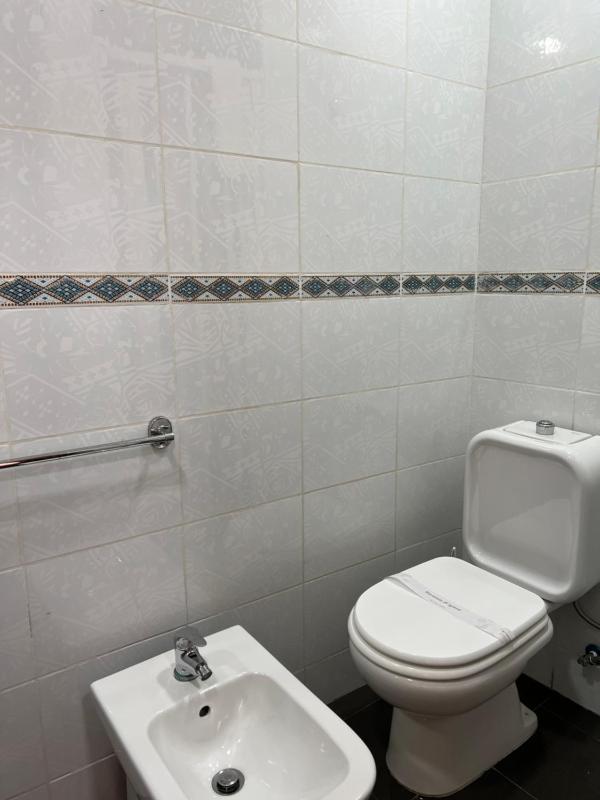 Single Room image 3