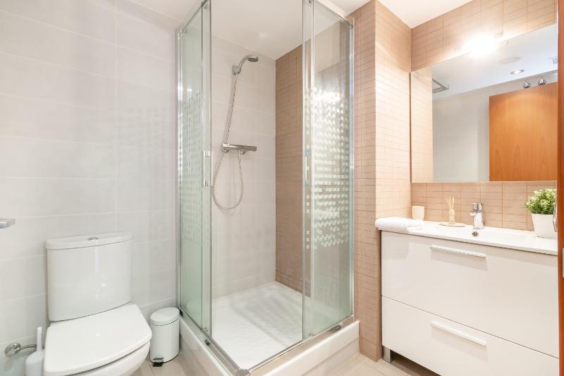 Sant Sebastià Moderno apartamento a 100 metros de la playa - image 32