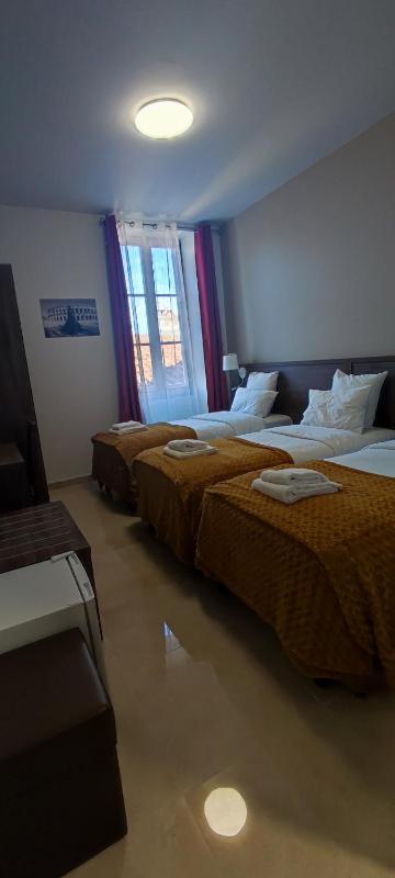 SQUARE HOTEL - image 24