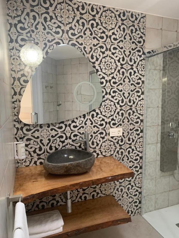 Double Room with Terrace image 4