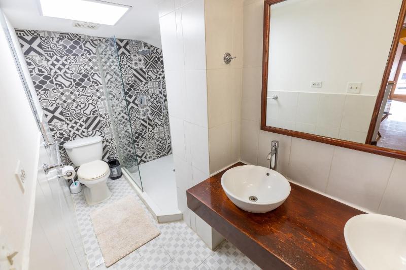 Oasis Hotel - image 6