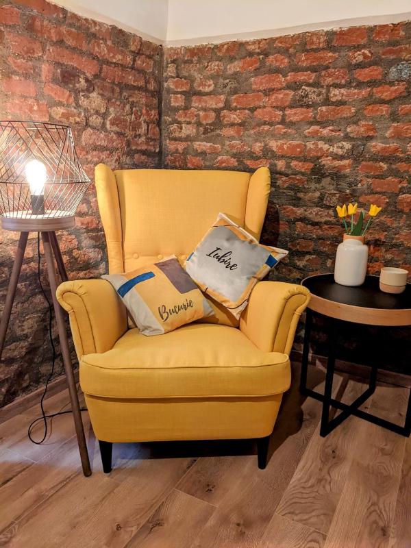 The Industrique Home - 3 Bedroom Apartment - image 10