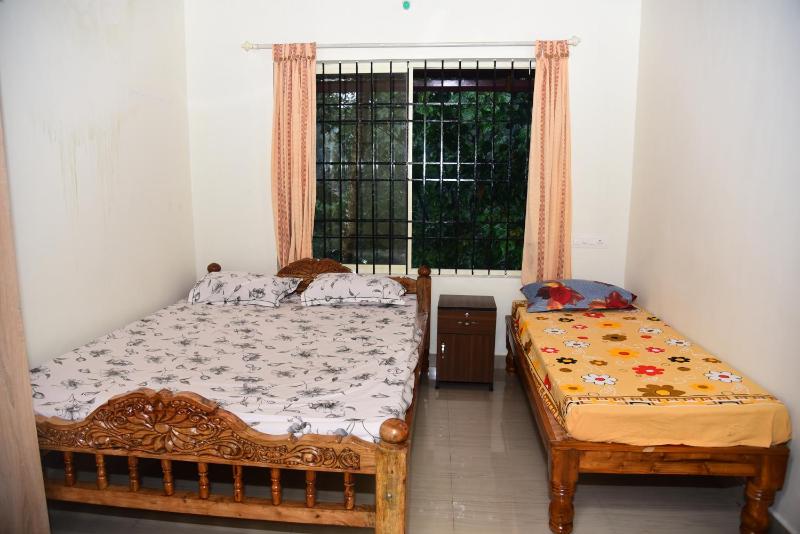Mourya Homestay - 2BH Estate Balcony - image 16