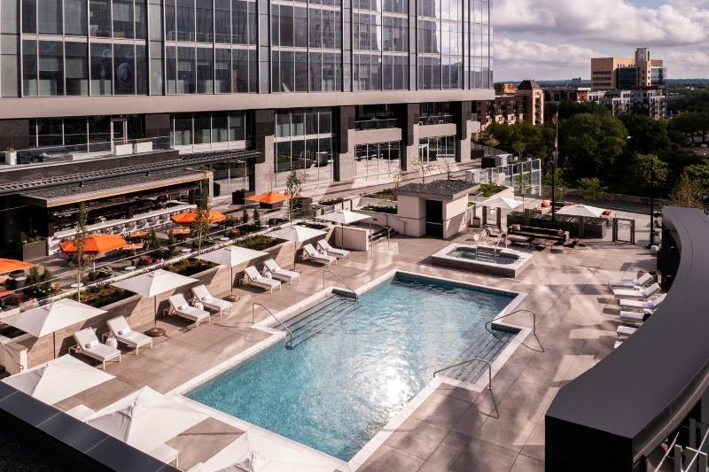 Four Seasons Hotel Minneapolis - image 8