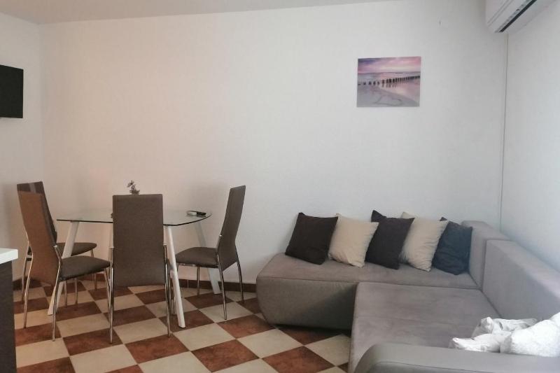 Apartments with parking space Vir - 20183 - image 18