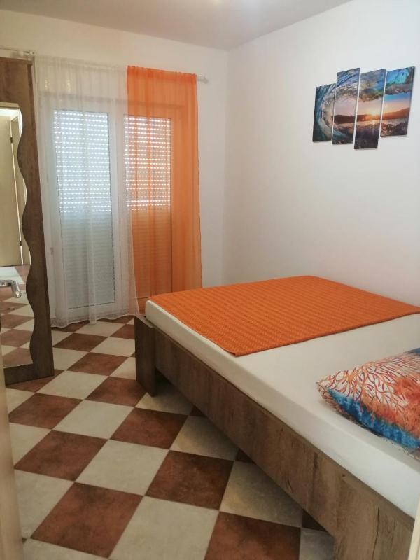Apartments with parking space Vir - 20183 - image 17