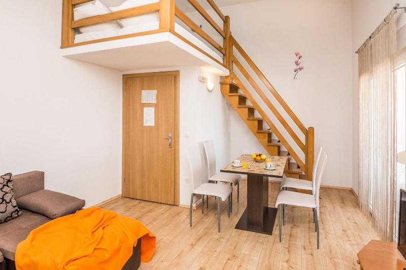 Apartments Galic - image 4