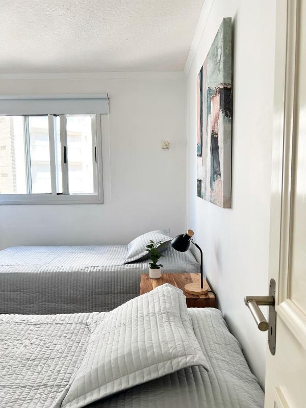 South Beach Apartment - image 2