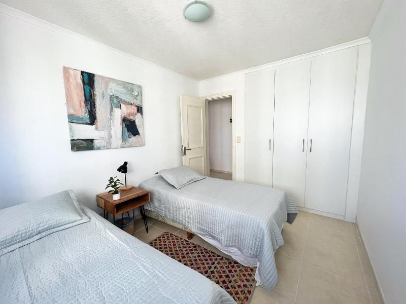 South Beach Apartment - image 22