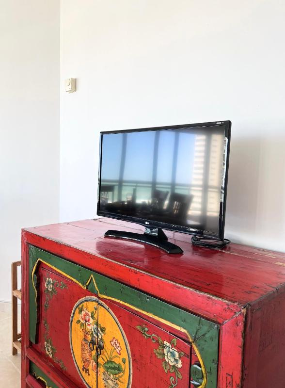 South Beach Apartment - image 16