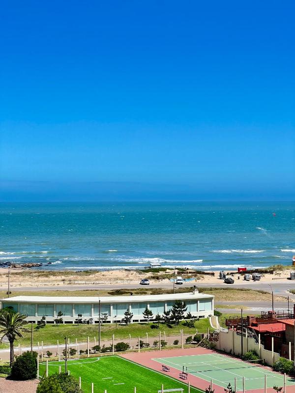 South Beach Apartment - image 11