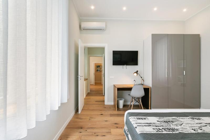 GuestHost - NotHotel Palermo Central Bright Apartment - image 10