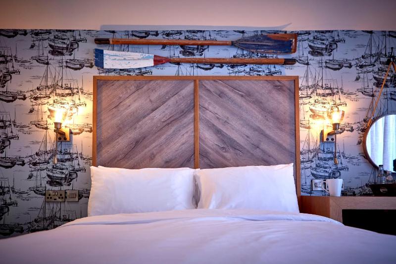  Superior Double Room with River View image 1
